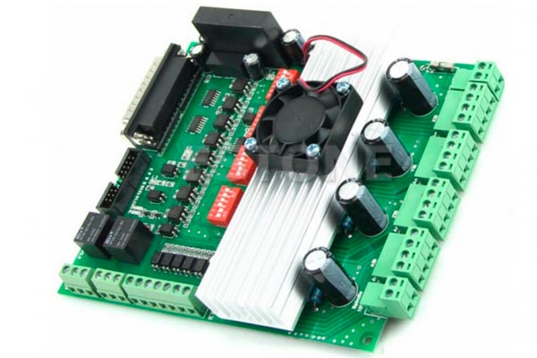 ДРАЙВЕР ШАГОВОГО ДВИГАТЕЛЯ TB6600 4Х ОСЕВОЙ