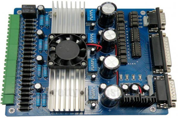 МНОГОКАНАЛЬНЫЙ ДРАЙВЕР ШАГОВОГО ДВИГАТЕЛЯ TB6560AHQ